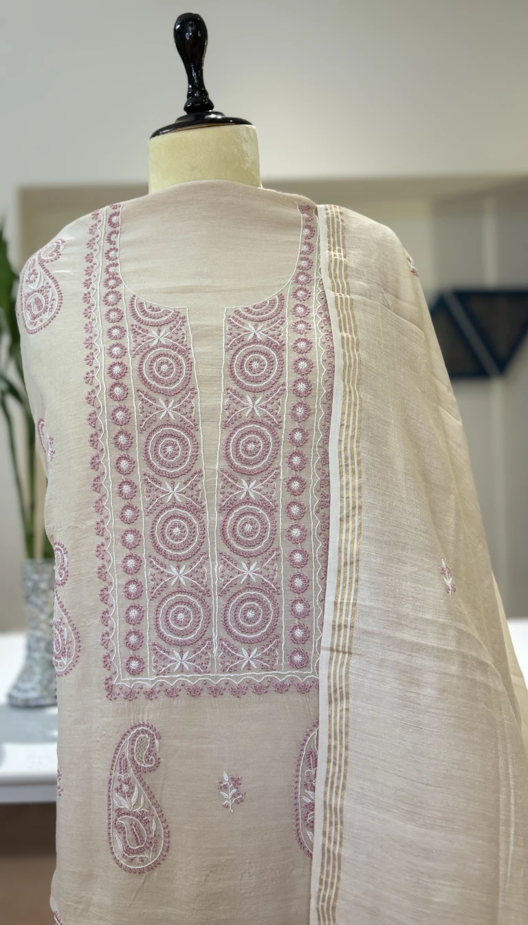 Alternative view of Moonga Silk Handcrafted Chikankari 2PC Set