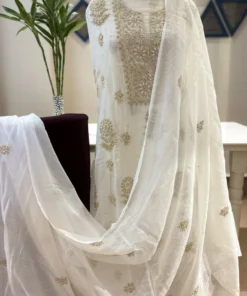 Ivory Gold Pearl Doriya Set