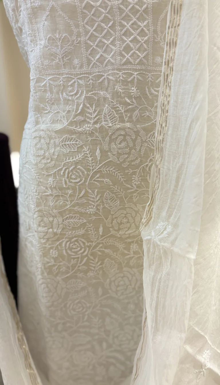 Alternative view of Ivory Jaali Bloom Chikankari Mul Chanderi Set